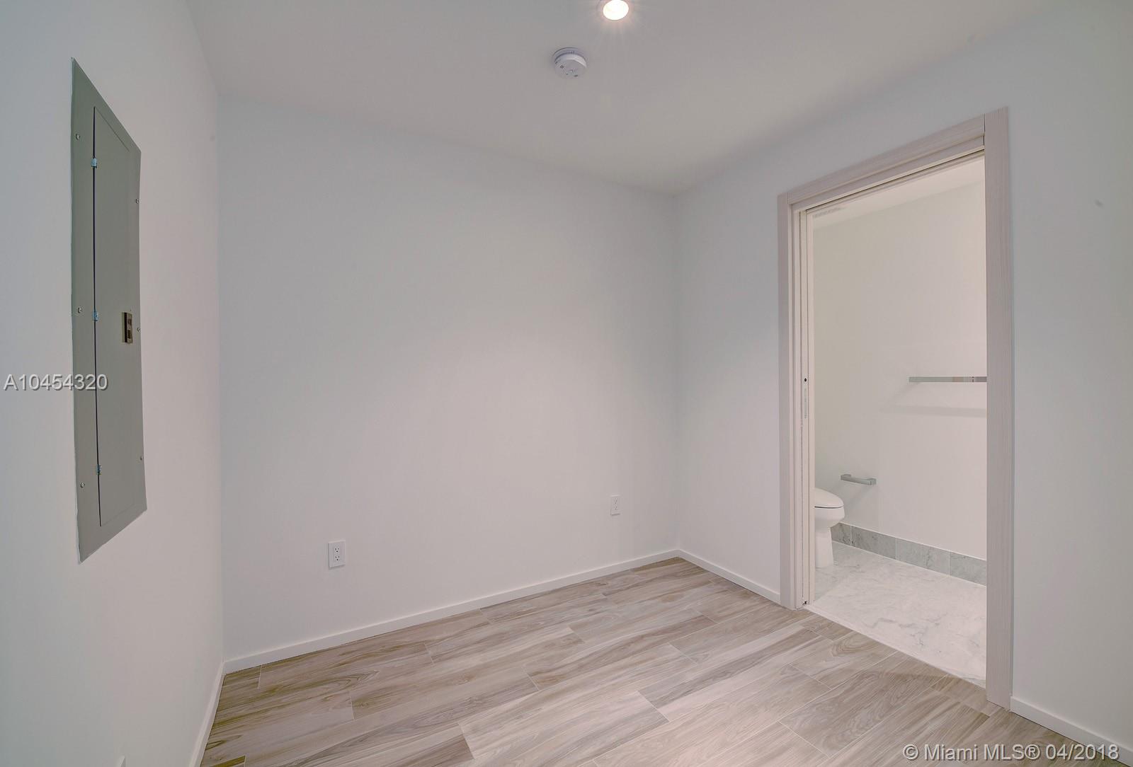 SLS LUX - Residential Lease