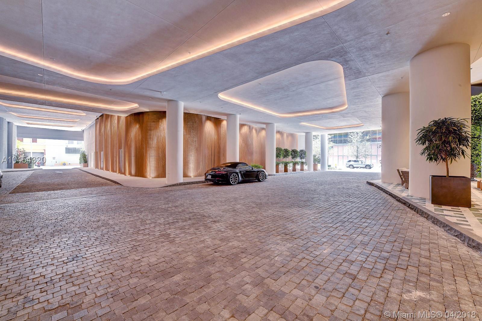 SLS LUX - Residential Lease