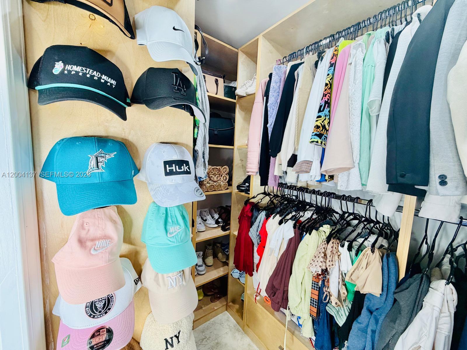 CARVER RANCHES - Residential