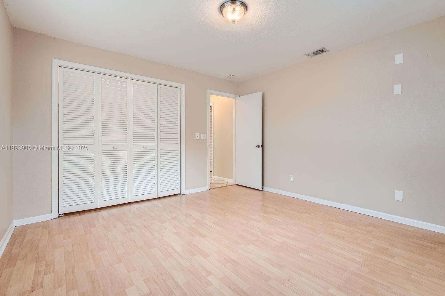 PALM BEACH GARDENS 6 - Residential