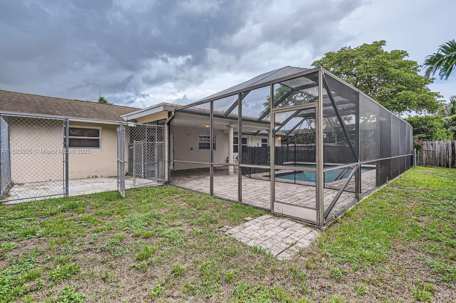 PALM BEACH GARDENS 6 - Residential