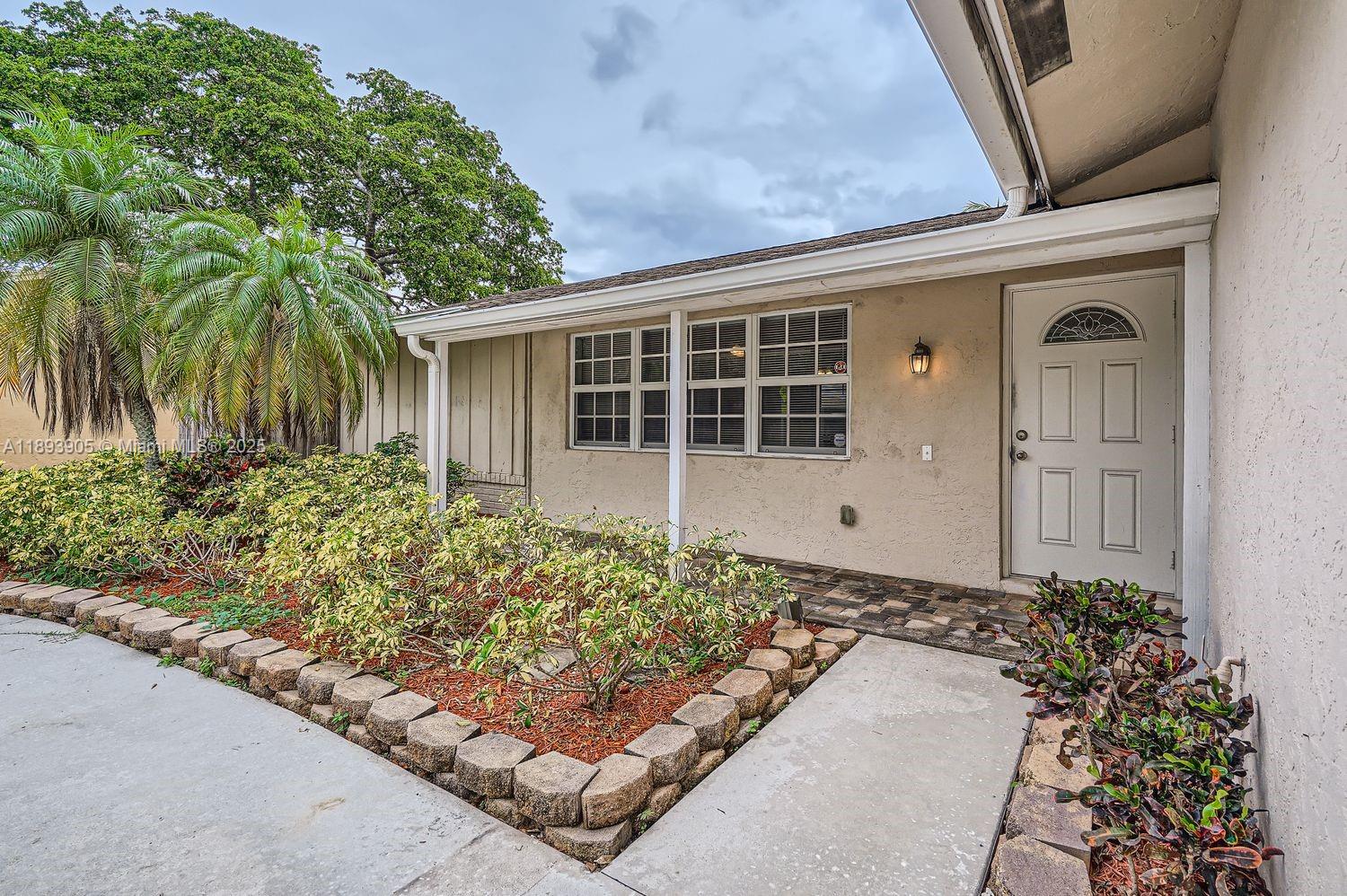 View photos, virtual tours, details... 9802 N Military Trl