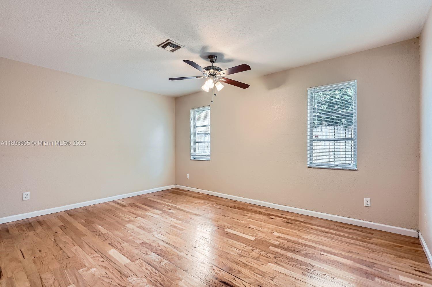 PALM BEACH GARDENS 6 - Residential