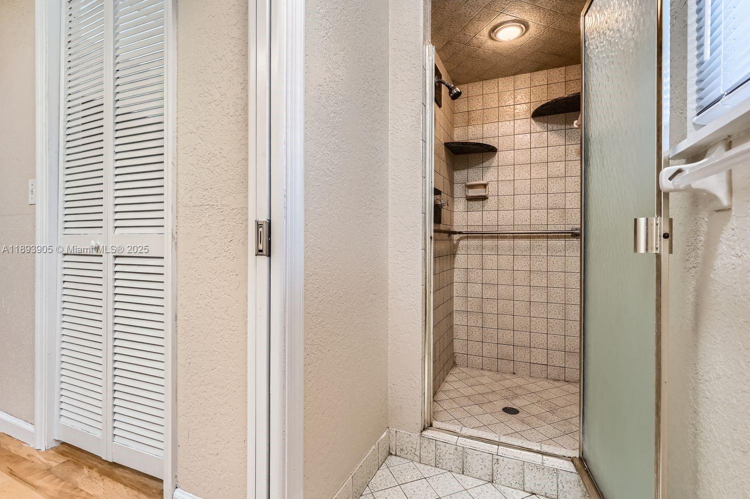 PALM BEACH GARDENS 6 - Residential