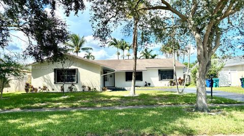 A home in Cooper City