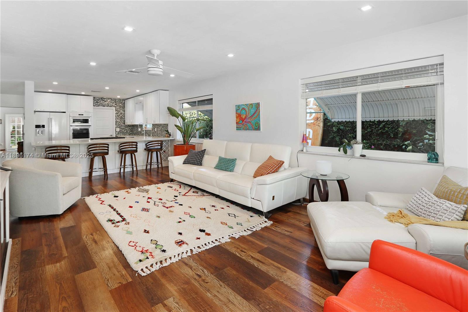 HOLLYWOOD - Residential