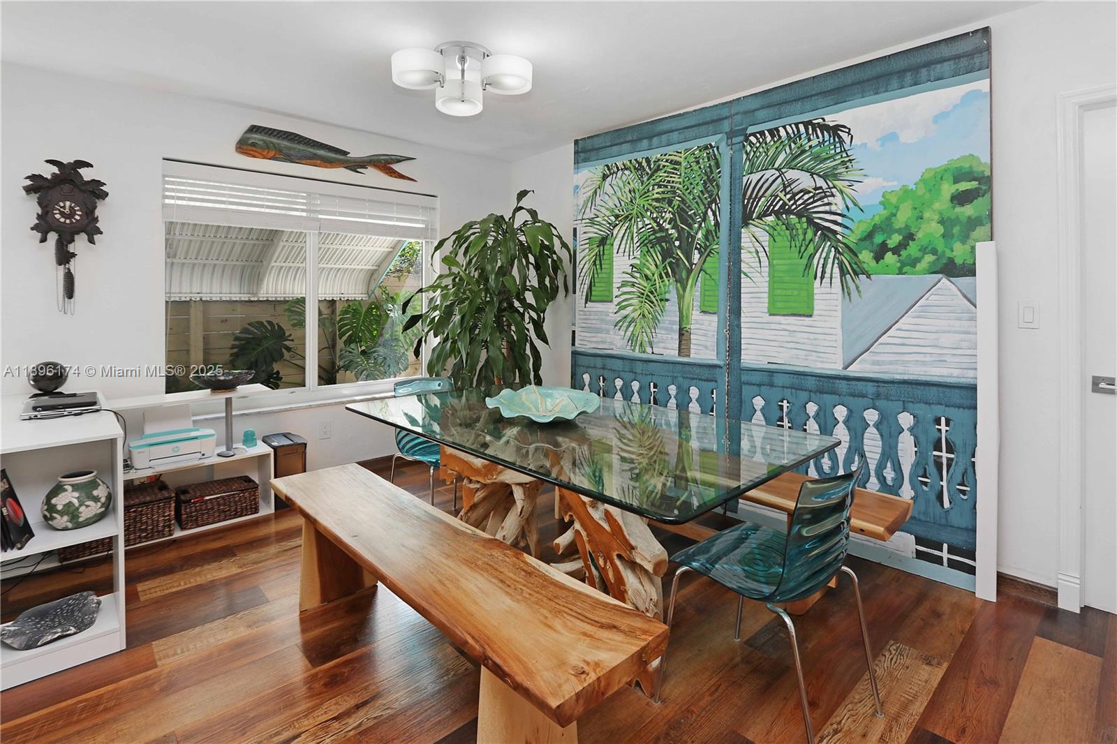 HOLLYWOOD - Residential