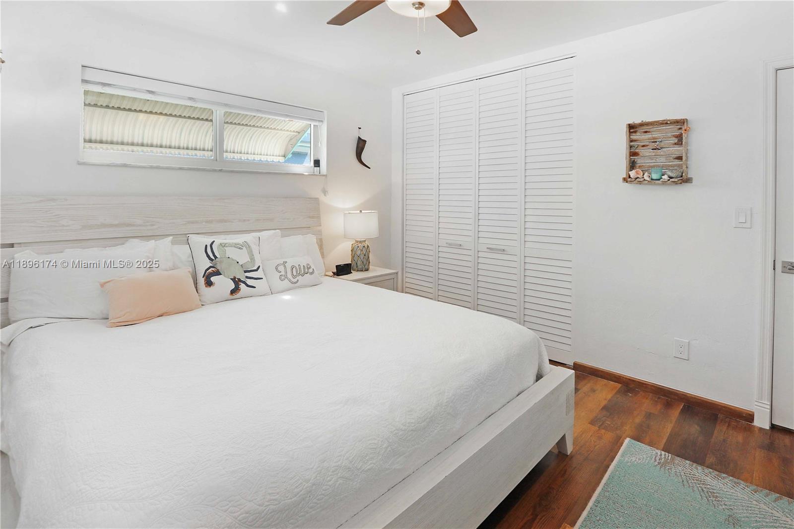 HOLLYWOOD - Residential