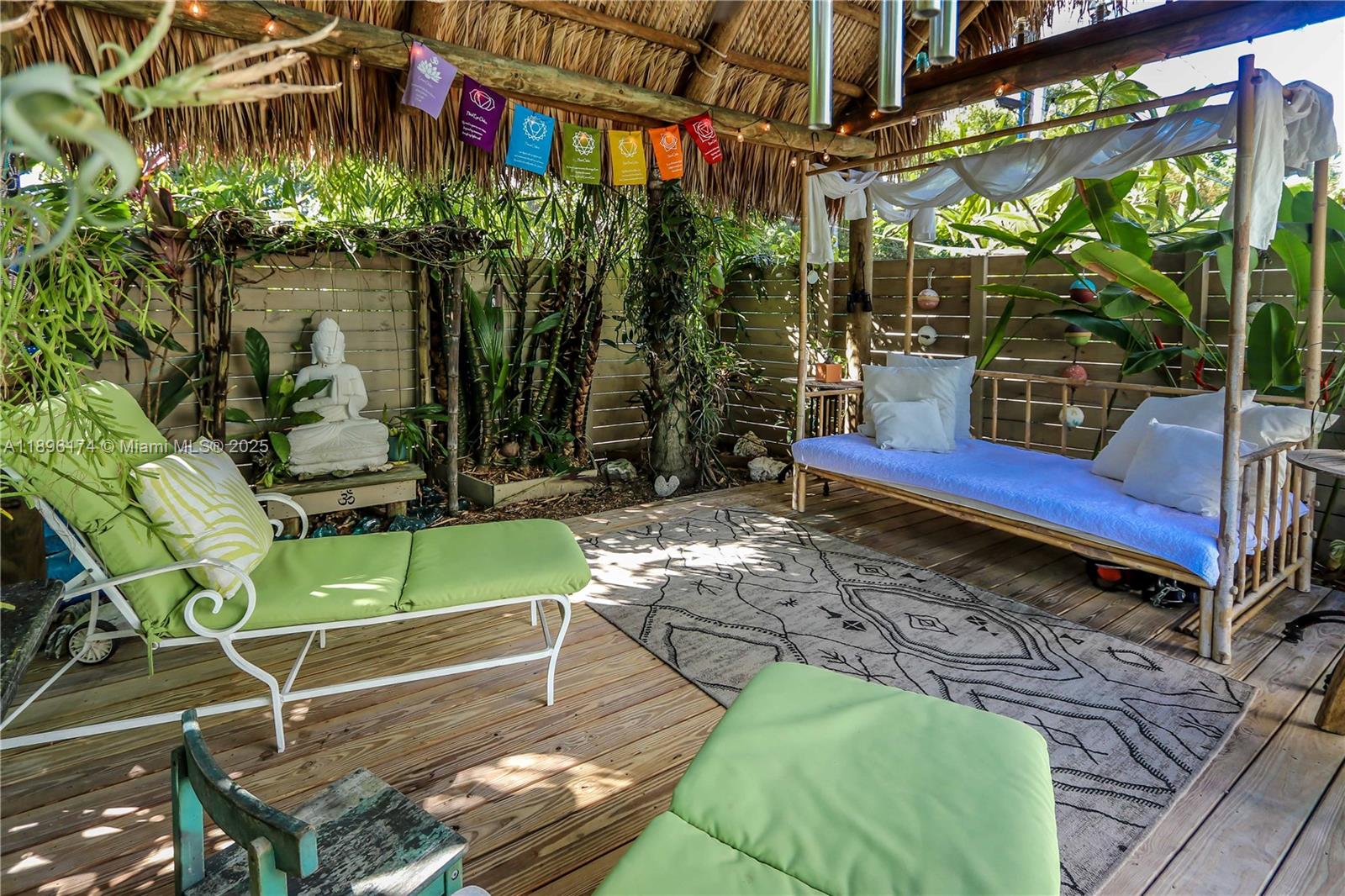 HOLLYWOOD - Residential