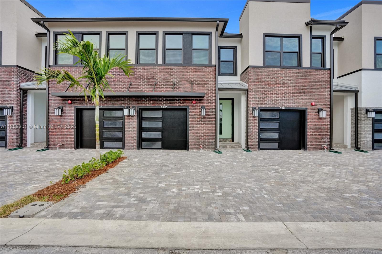 A rare opportunity—this beautiful Davie home is back on the market and ready for immediate move-in.
Enjoy high ceilings and incredible natural light throughout the open-concept layout. The gourmet kitchen features state-of-the-art appliances and a large island, flowing into a cozy family room perfect for relaxing or entertaining.
This stunning home won't be available for long. Contact us today to schedule your tour and make it yours!