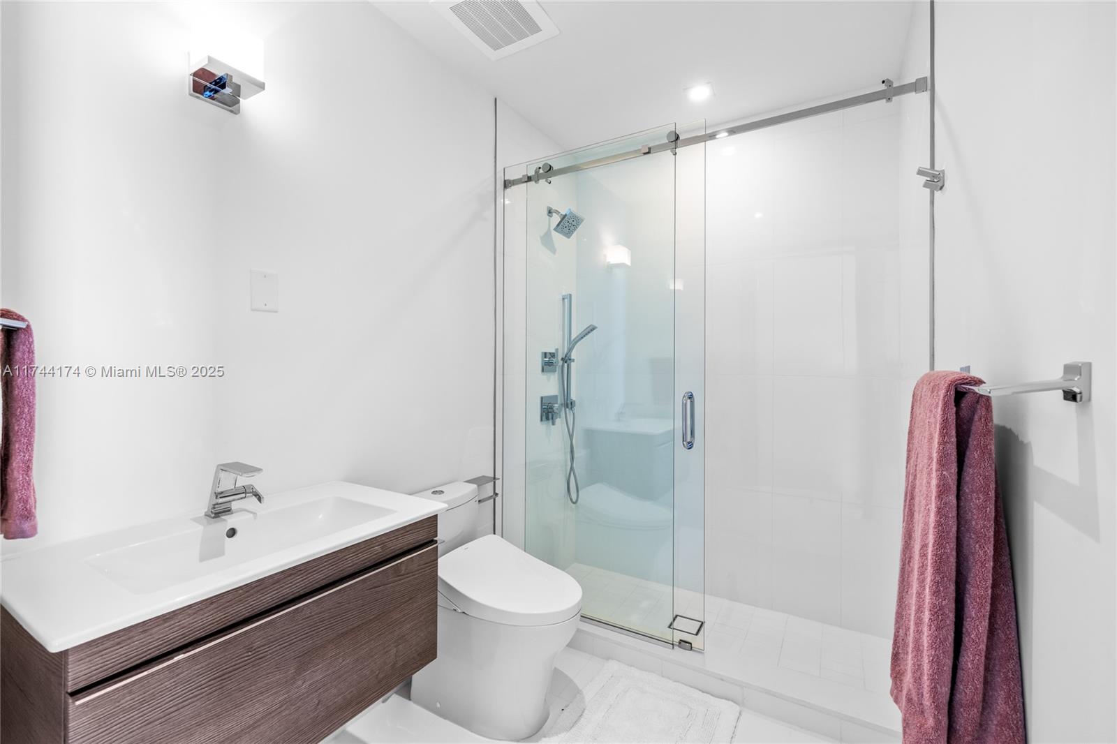 CORAL GABLES BILTMORE SEC - Residential