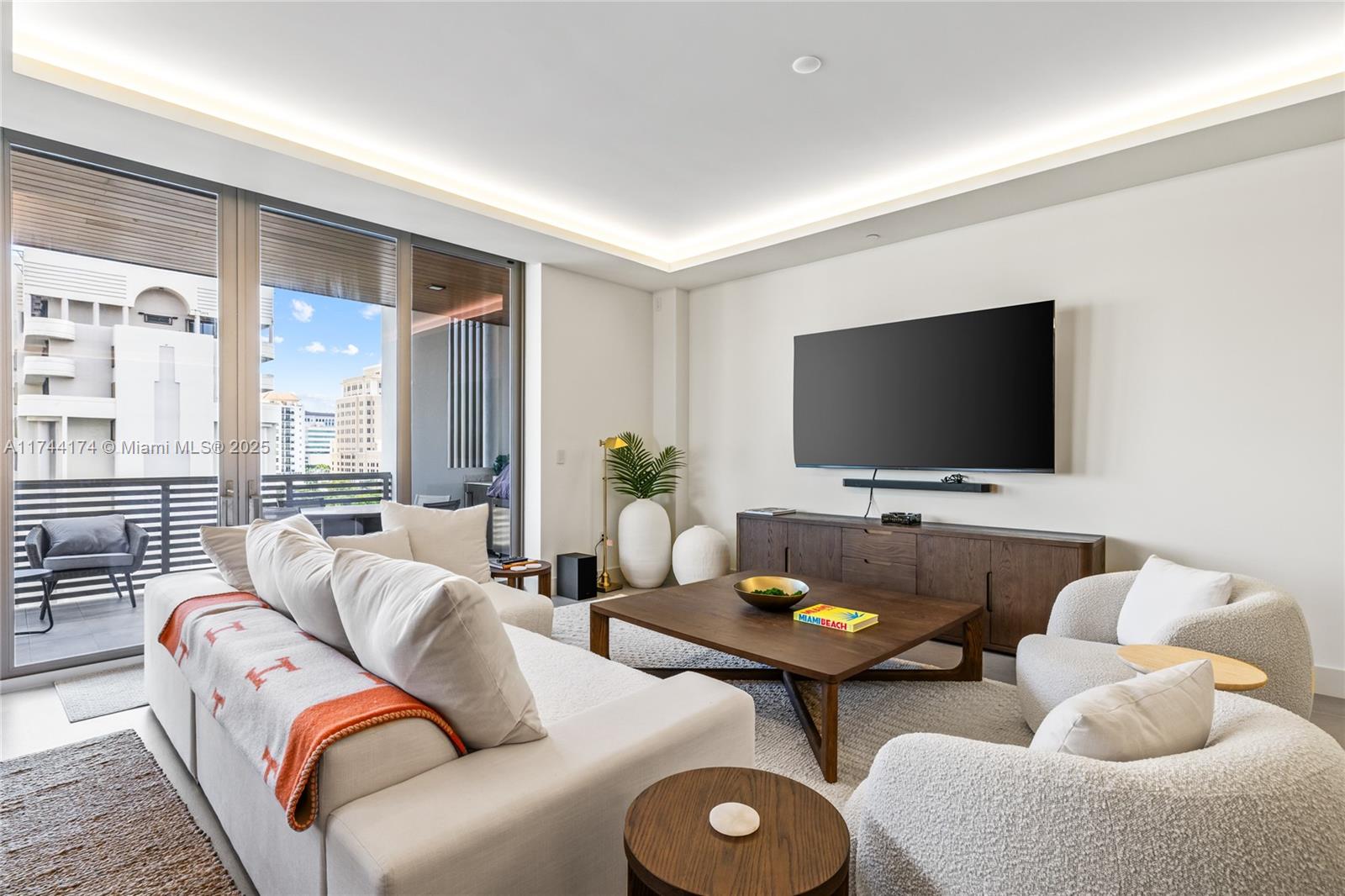 CORAL GABLES BILTMORE SEC - Residential