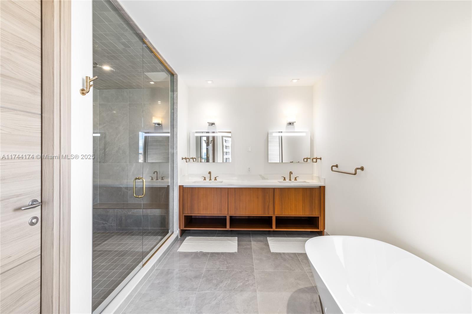 CORAL GABLES BILTMORE SEC - Residential