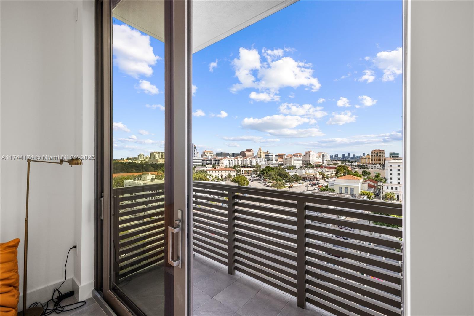 CORAL GABLES BILTMORE SEC - Residential
