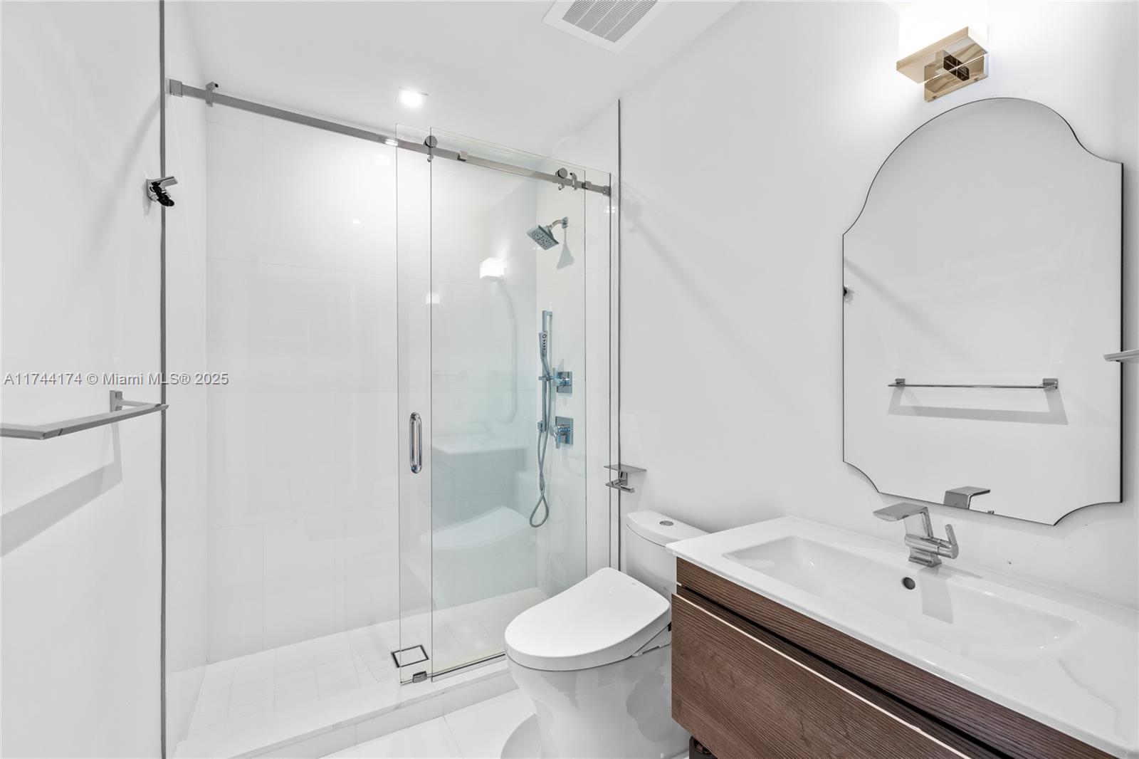 CORAL GABLES BILTMORE SEC - Residential
