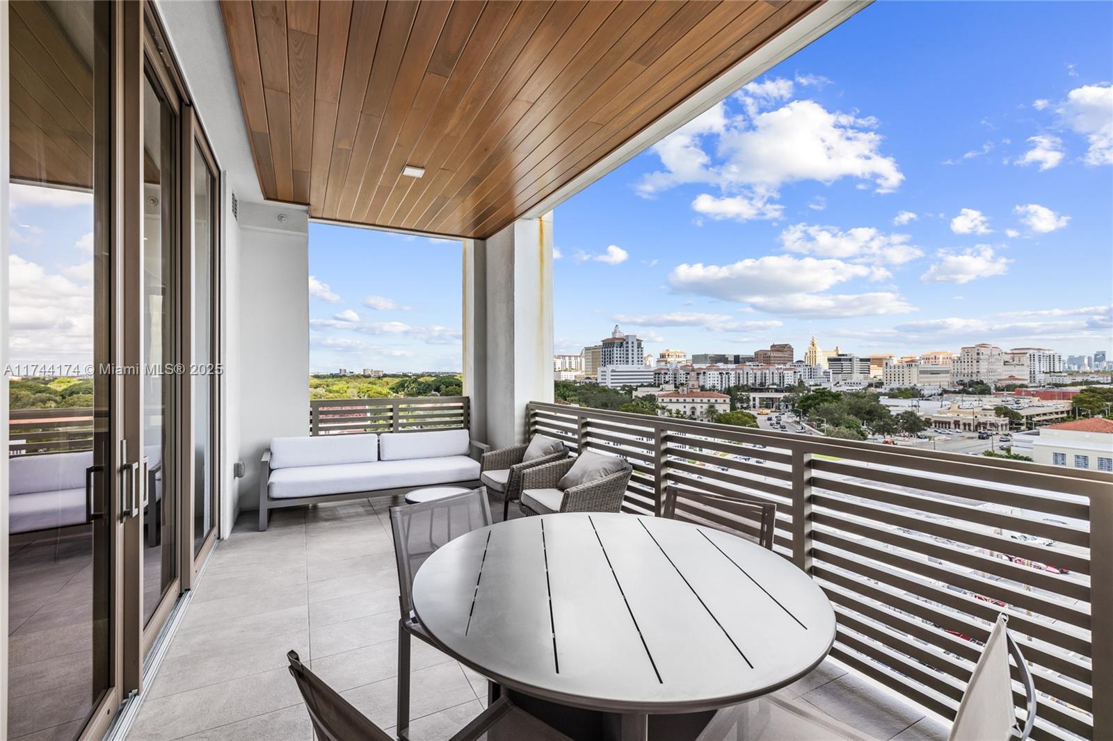 CORAL GABLES BILTMORE SEC - Residential