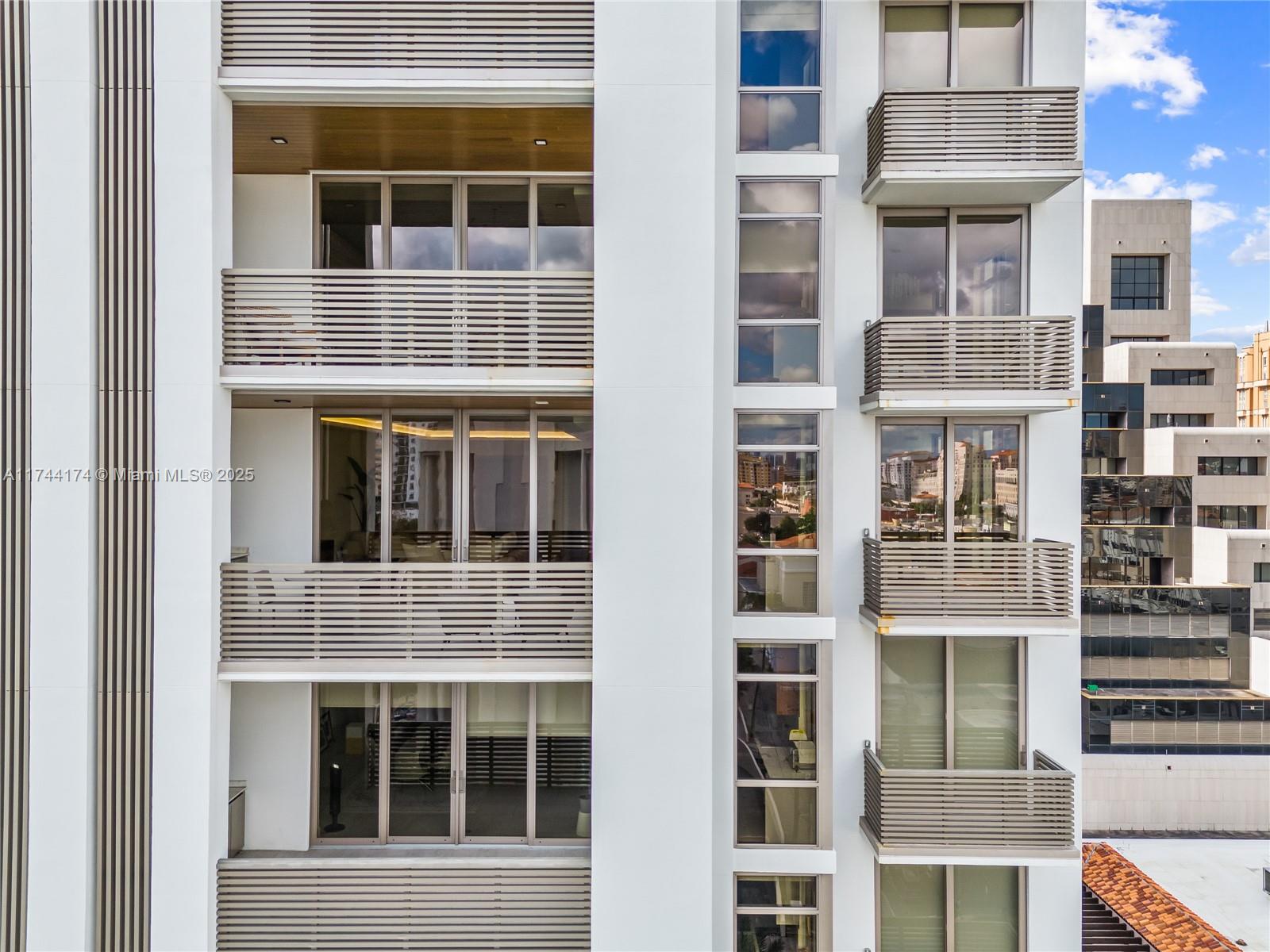 CORAL GABLES BILTMORE SEC - Residential