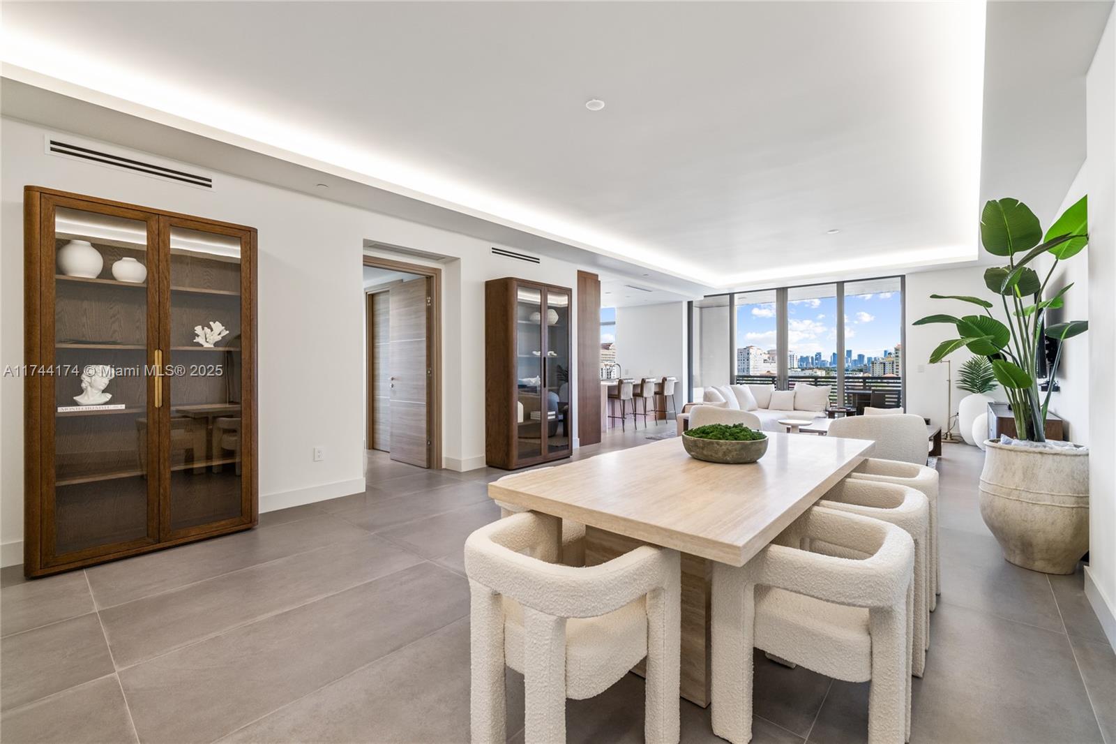 CORAL GABLES BILTMORE SEC - Residential