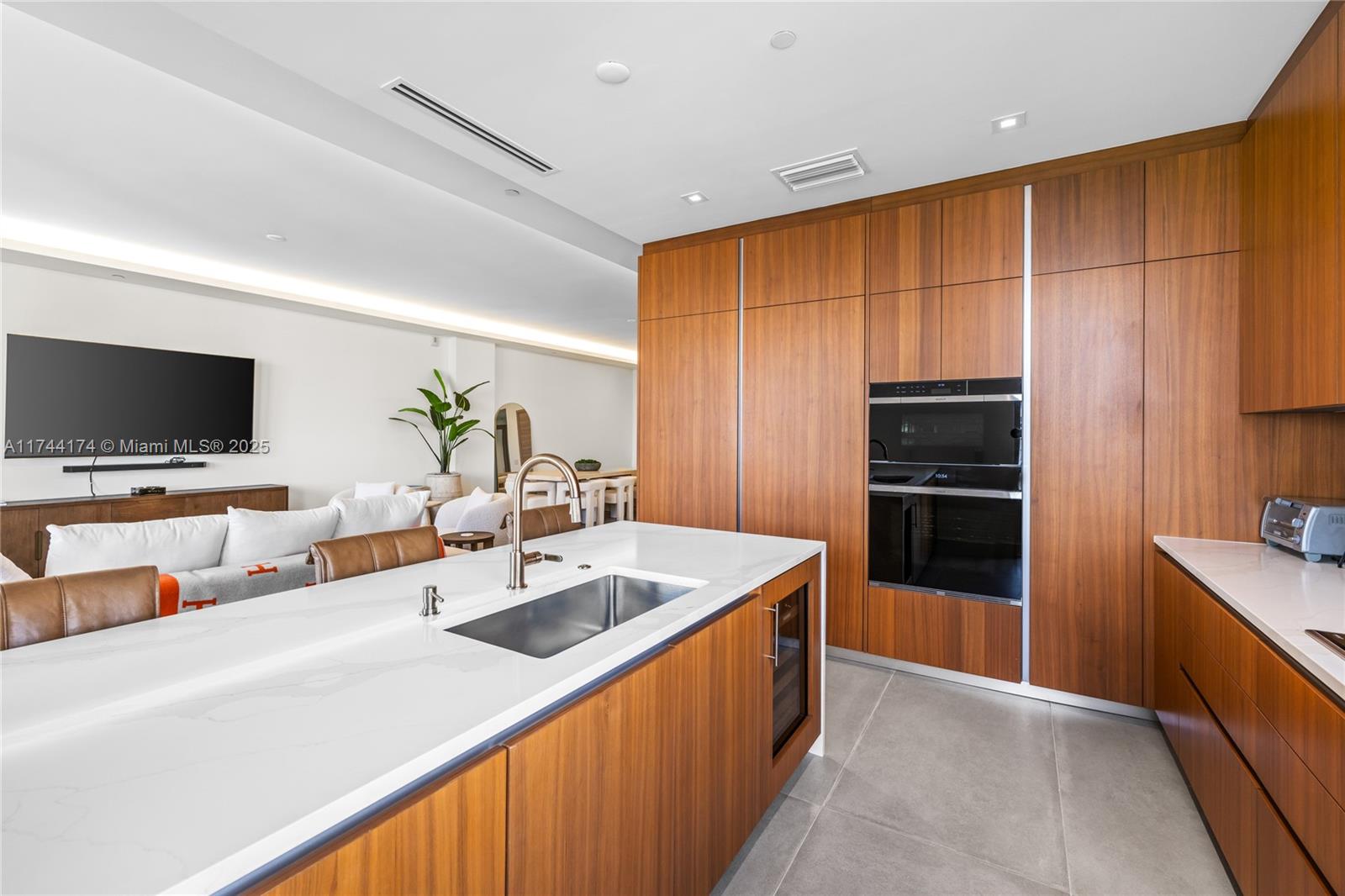 CORAL GABLES BILTMORE SEC - Residential