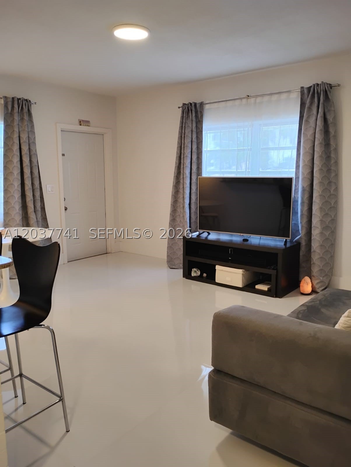 2200 S Ocean Dr N112