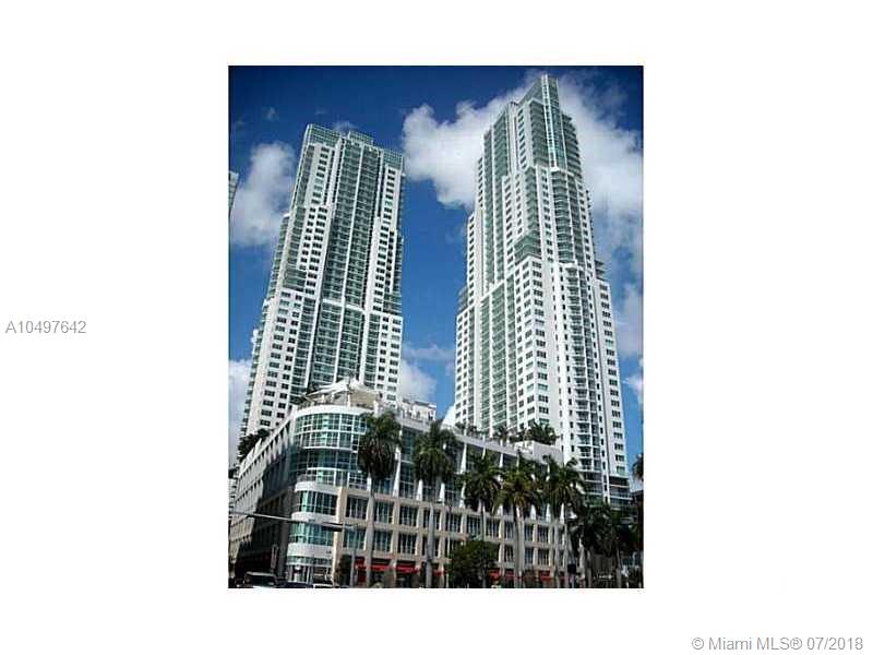 AMAZING STUDIO AT VIZCAYNE!! HIGH CEILINGS, TOP OF THE LINE APPLIANCES, WASHER AND DRYER INSIDE THE UNIT. ASSIGNED PARKING SPACE AND STORAGE CAGE INCLUDED!! 24/7 VALET AND SECURITY, GREAT LOCATION IN THE HEART OF DOWNTOWN MIAMI, ACROSS OF BAYFRONT PARK. HUGE 100,000 SQFT AMENITY DECK ON THE 8TH FLOOR WITH 3 POOLS, GRILL AREA, FITNESS CENTER, YOGA, FULL SERVICE SPA, BUSINESS CENTER, AND MORE!! TENANT OCCUPIED 24HR NOTICE REQUIRED TO SHOW