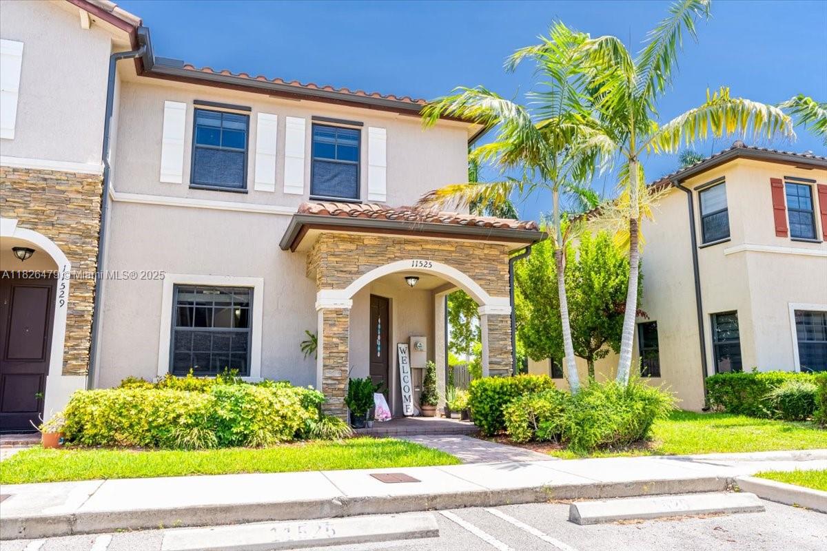 11525 SW 248th Ter