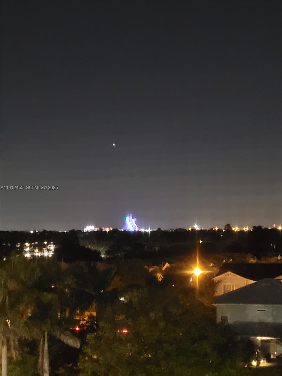 HILLCREST EAST NO 23 COND - Residential