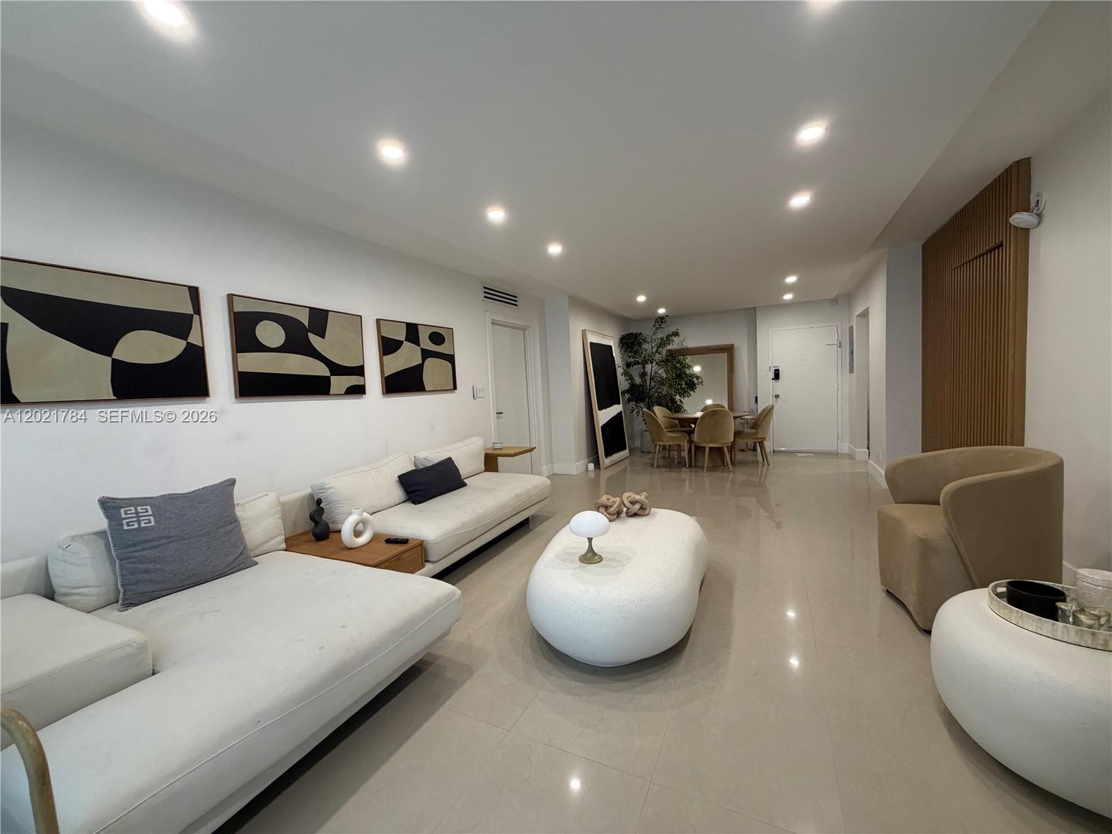 2030 S Ocean Dr 2118