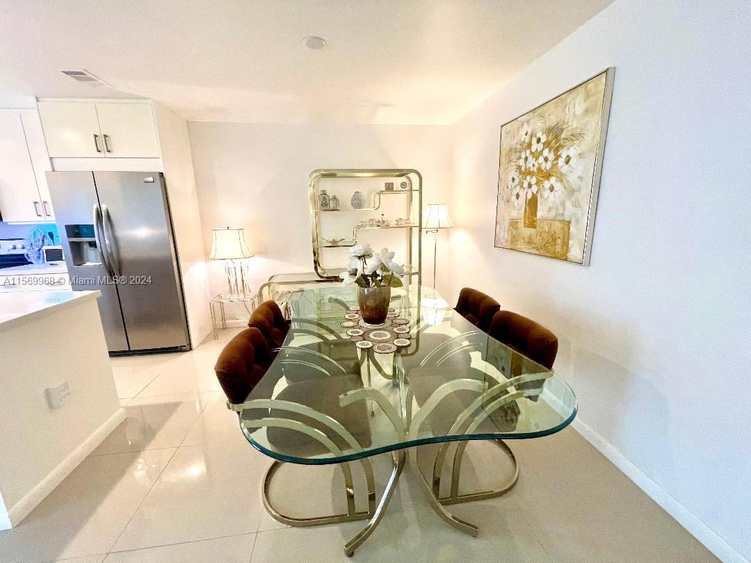 CASA PARADISO CO-OP - Residential Lease