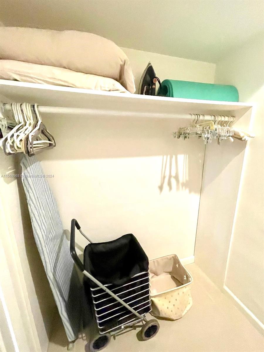 CASA PARADISO CO-OP - Residential Lease