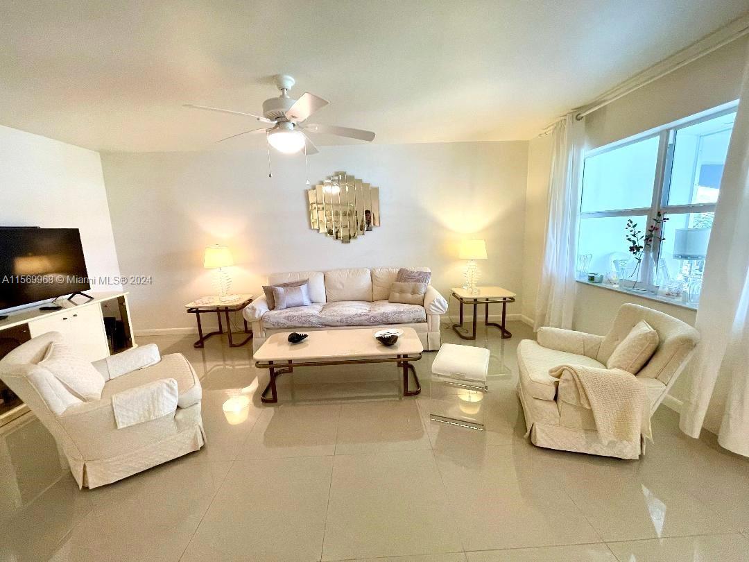 CASA PARADISO CO-OP - Residential Lease