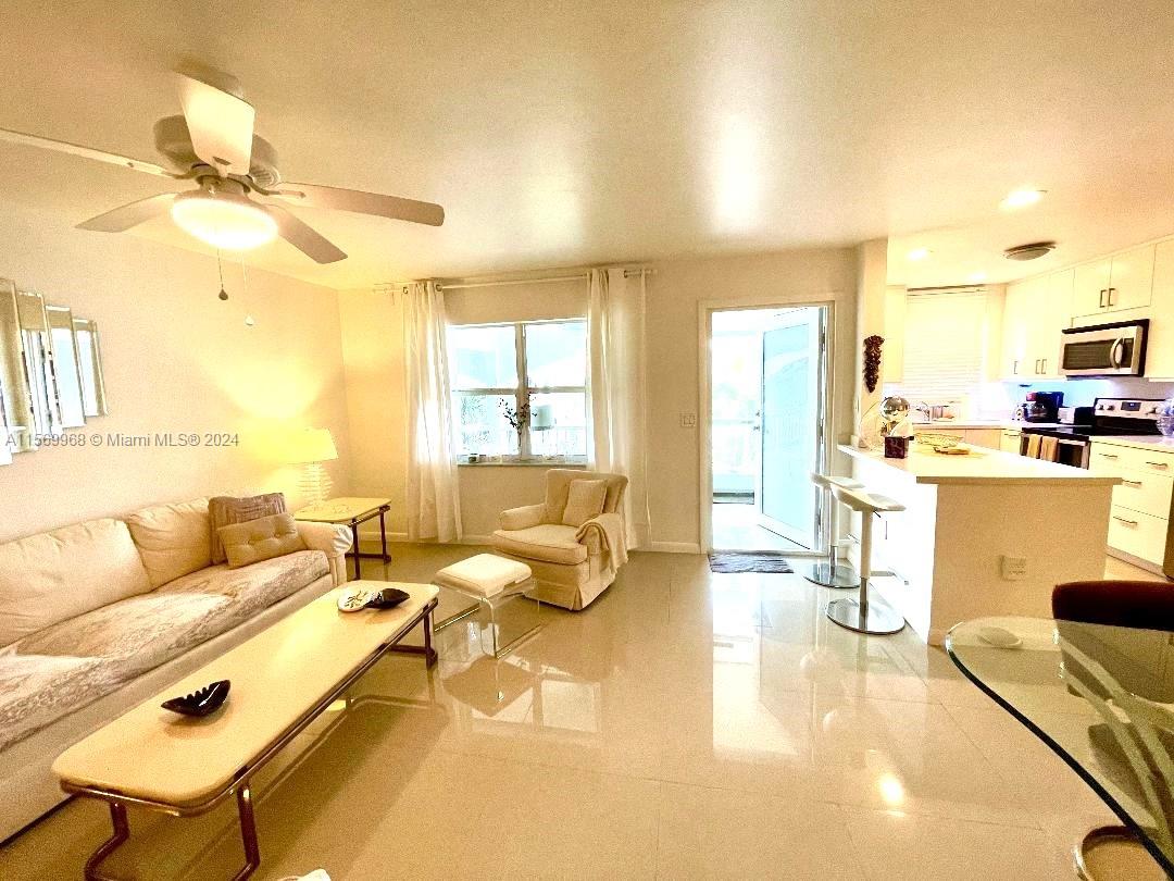 CASA PARADISO CO-OP - Residential Lease