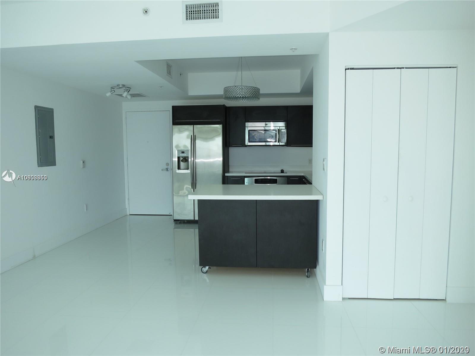 IVY CONDO - Residential Lease