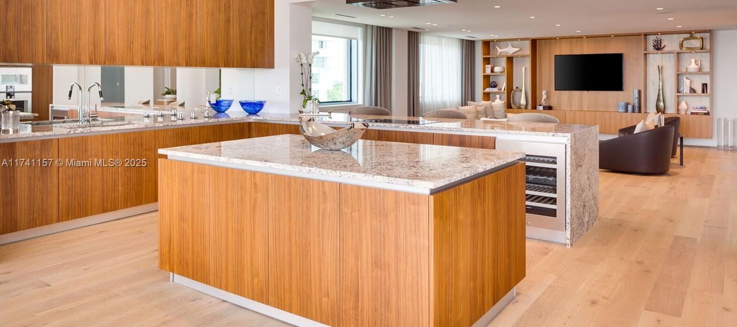 UNA RESIDENCES - Residential