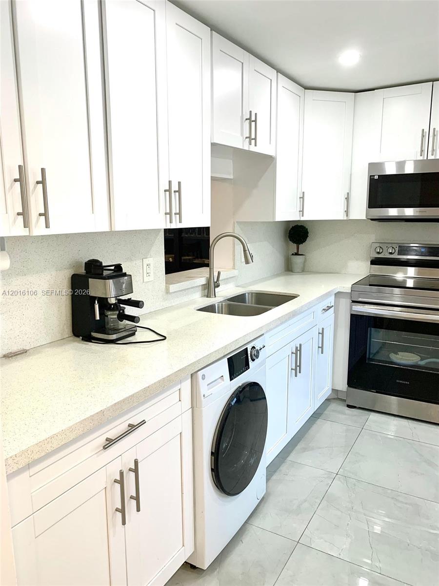 MEADOWBROOK CONDO APTS BL - Residential