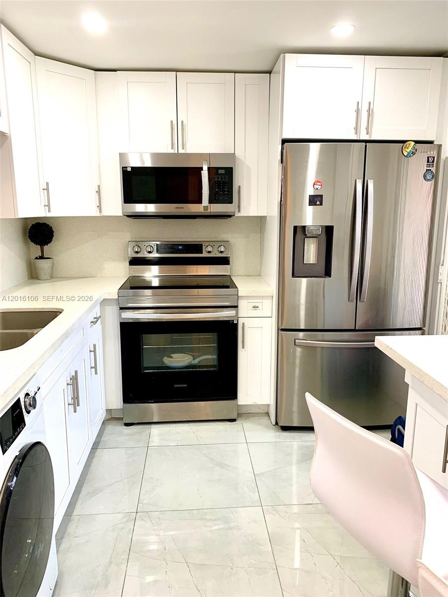 MEADOWBROOK CONDO APTS BL - Residential