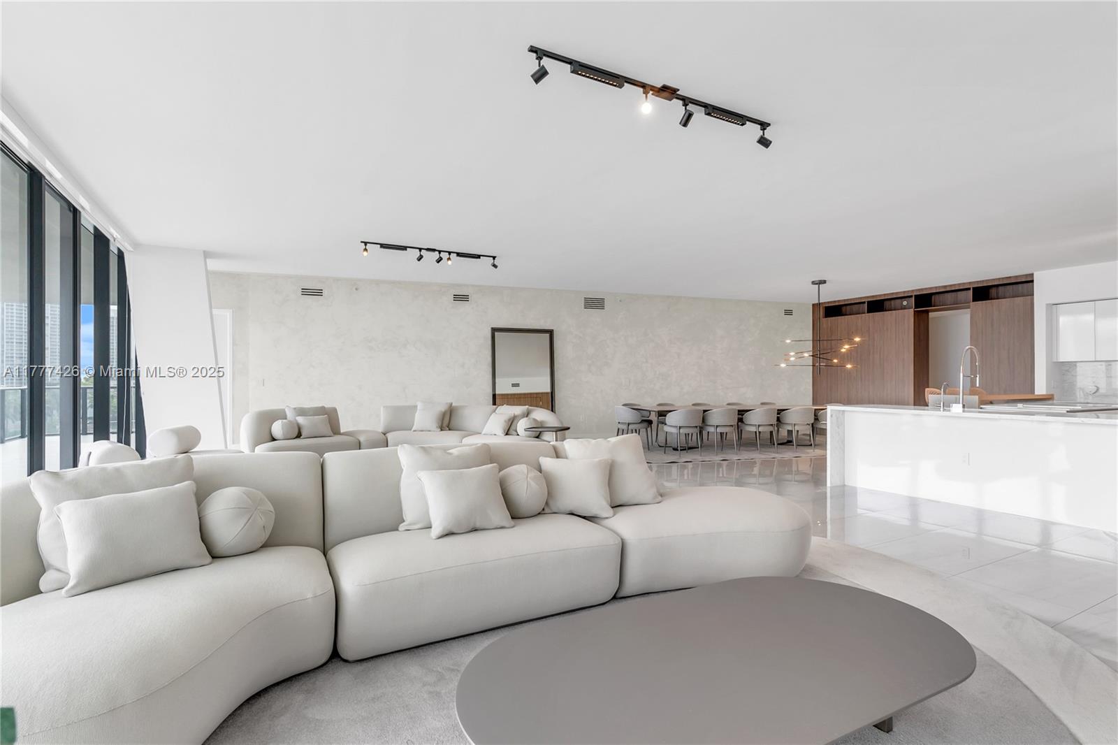 5000 Island Estates Dr 501