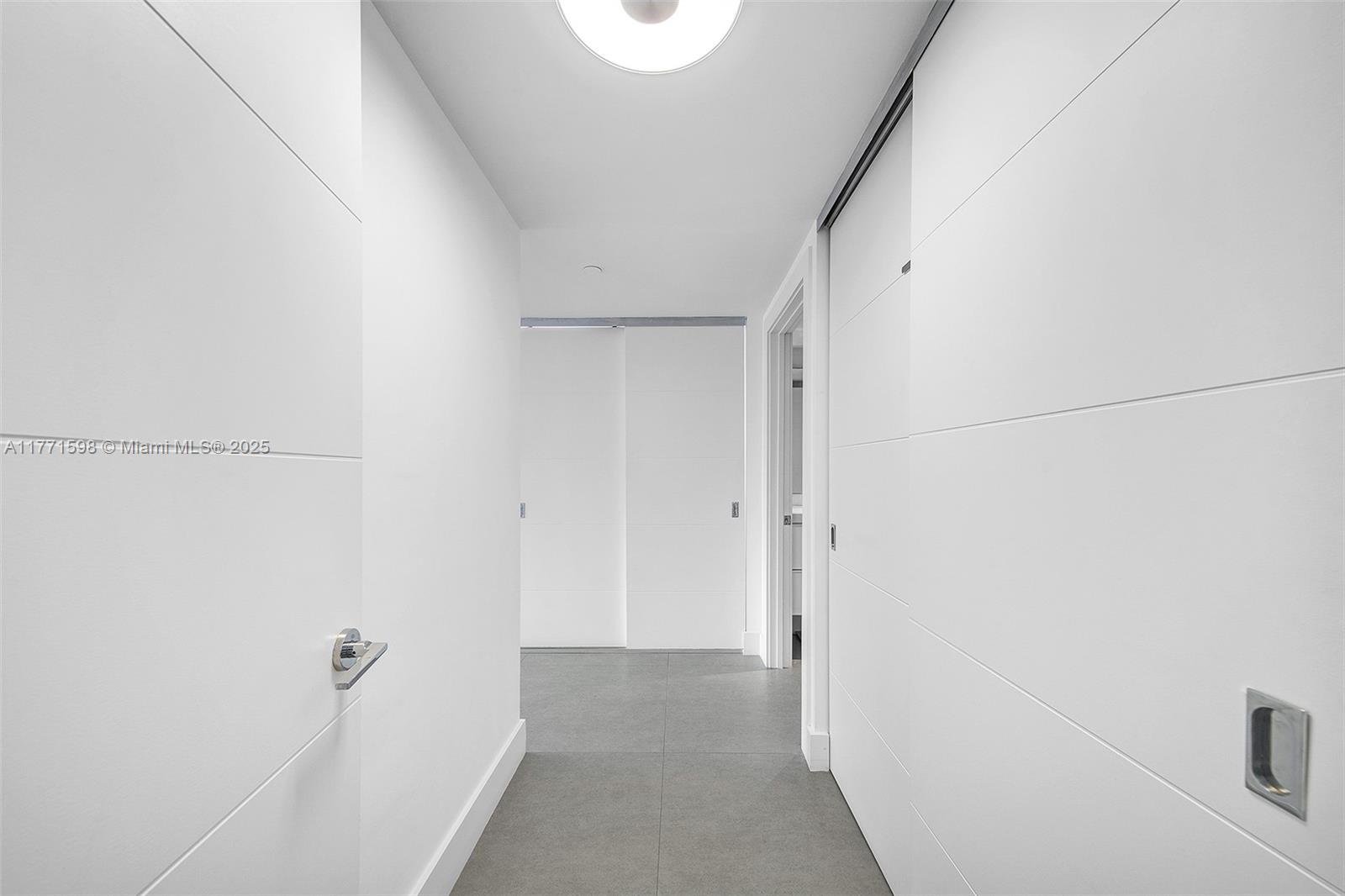 KEY COLONY NO 1 - Residential Lease