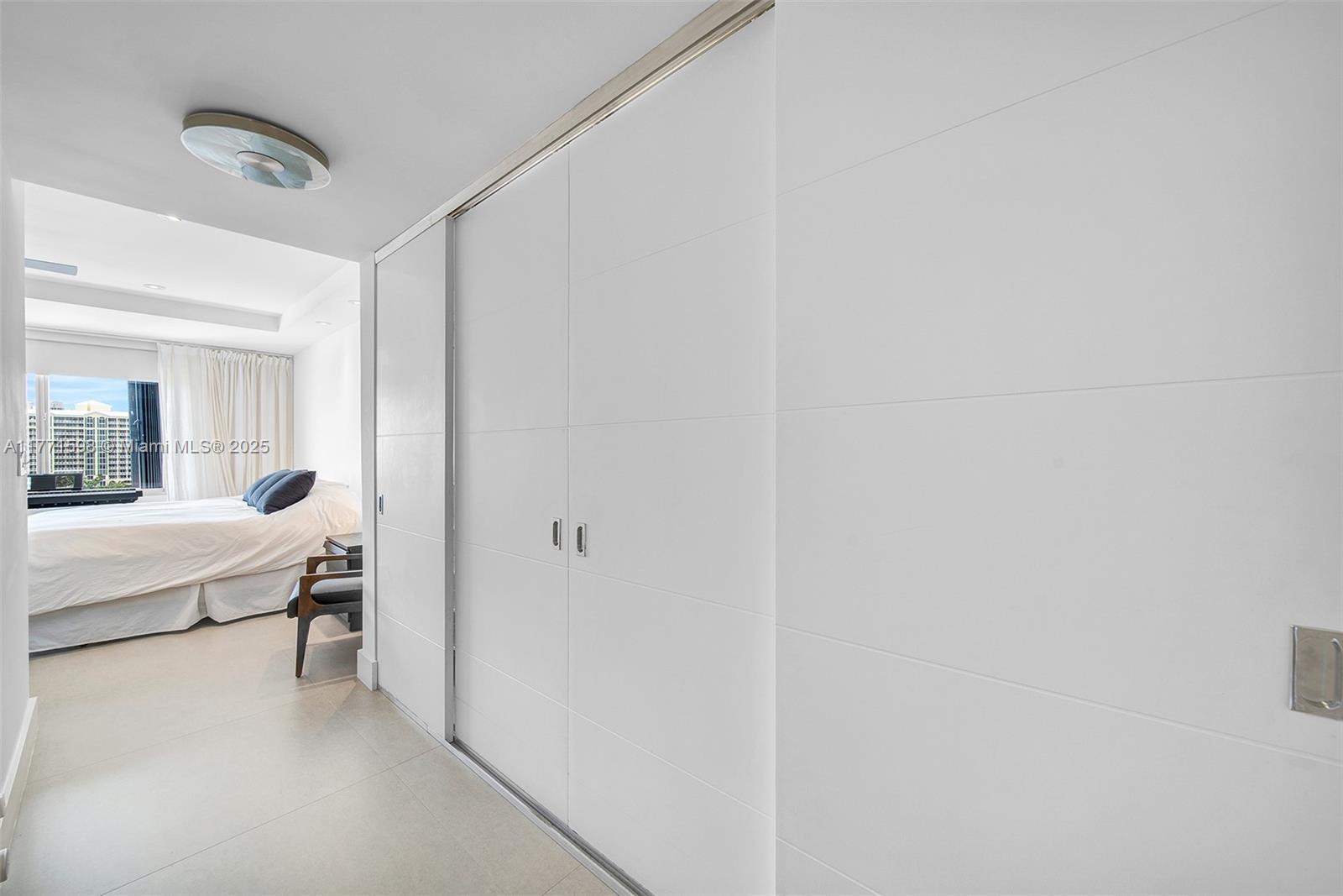 KEY COLONY NO 1 - Residential Lease