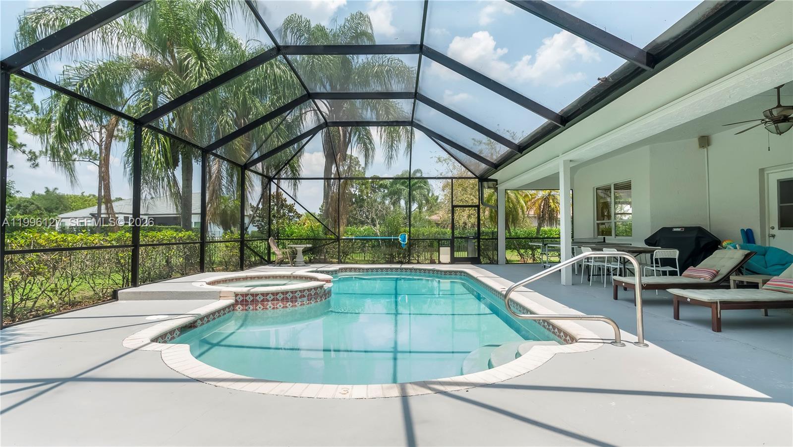 STONEWAL ESTATES - Residential Lease