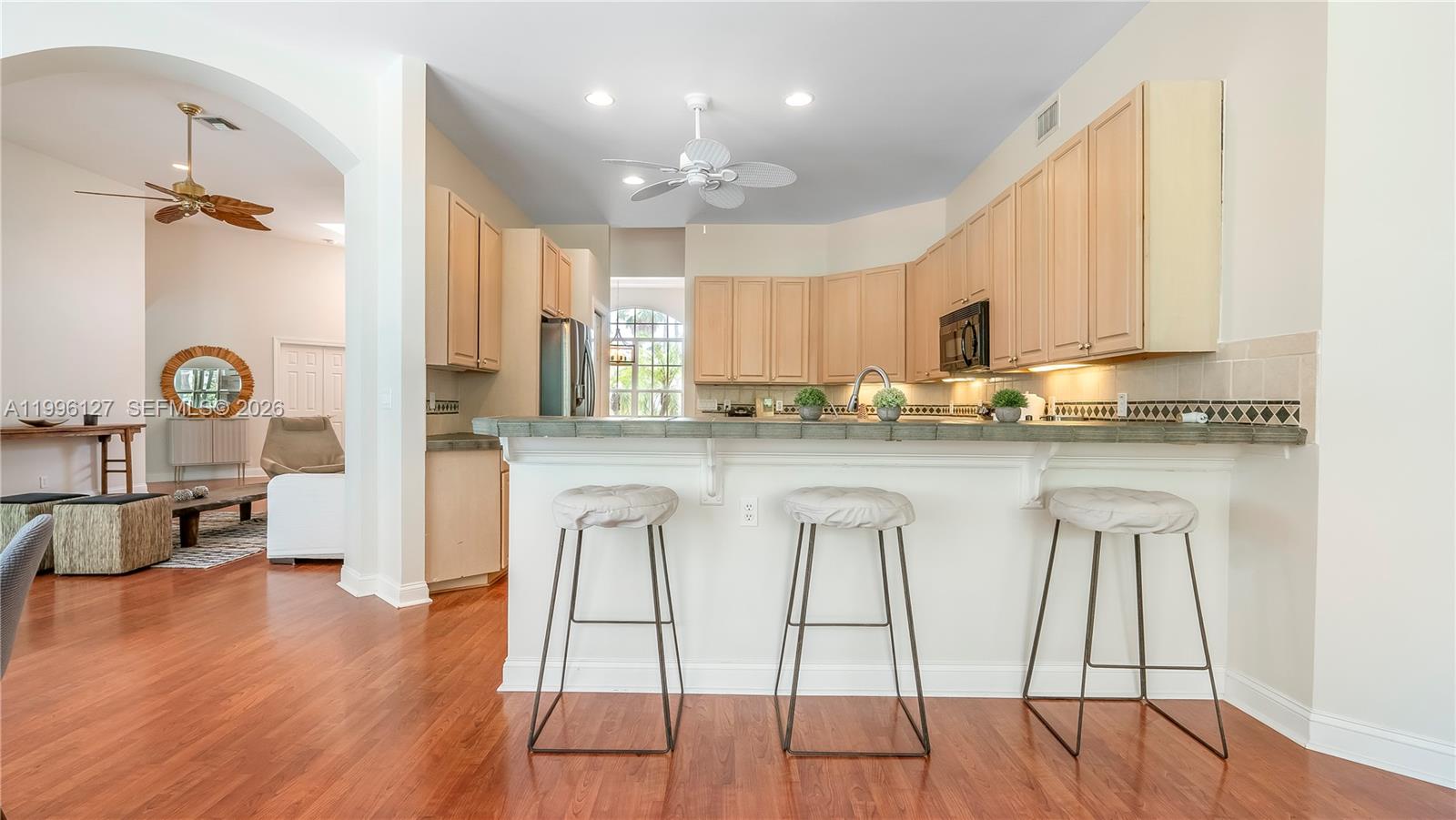 STONEWAL ESTATES - Residential Lease