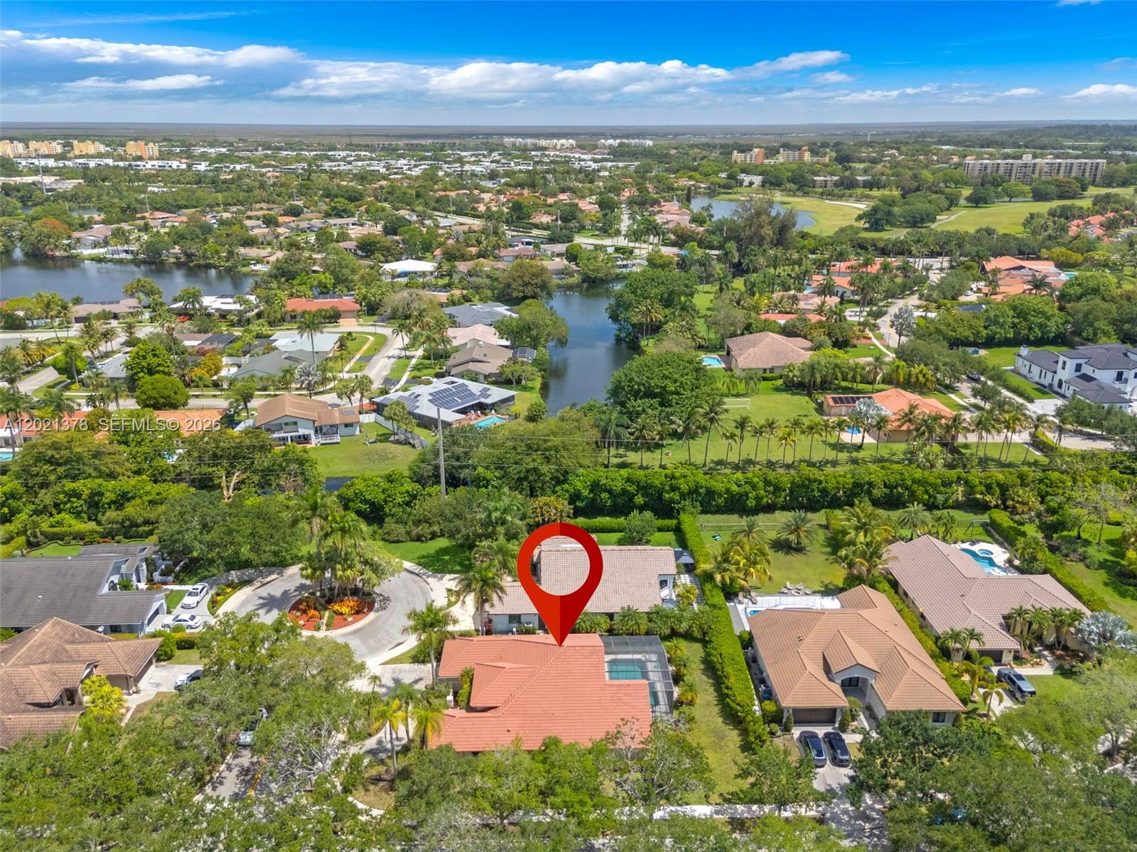 COUNTRY ISLES - Residential