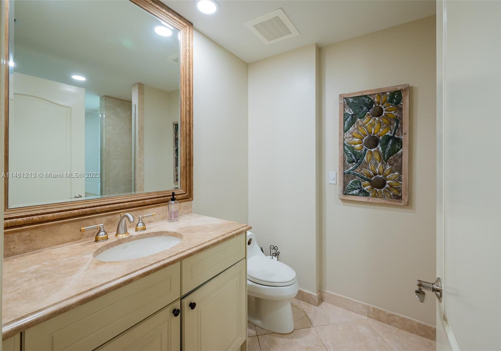 VILLAS OF POSITANO CONDO - Residential