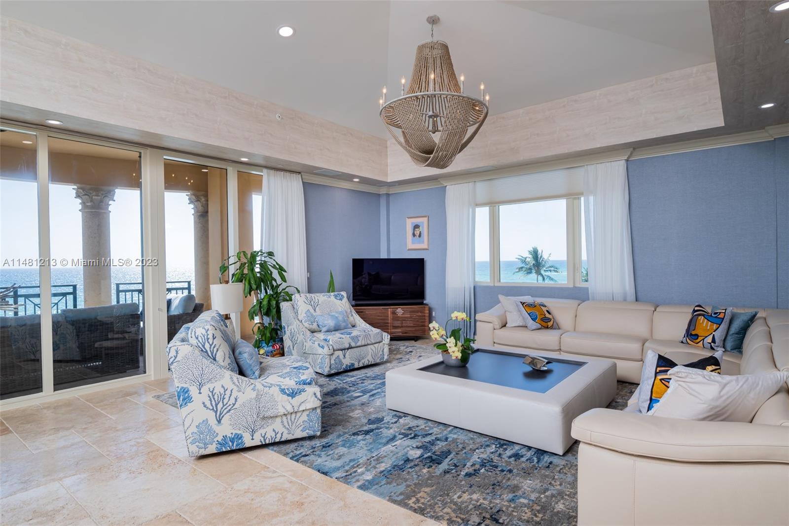 VILLAS OF POSITANO CONDO - Residential