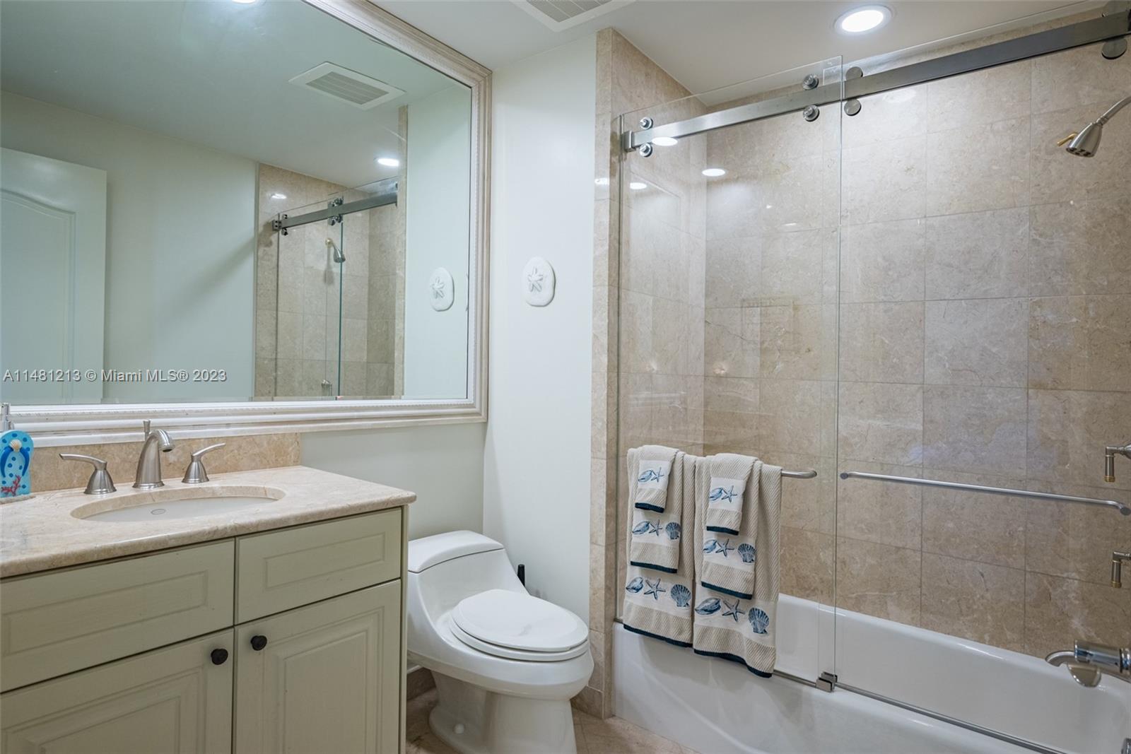 VILLAS OF POSITANO CONDO - Residential