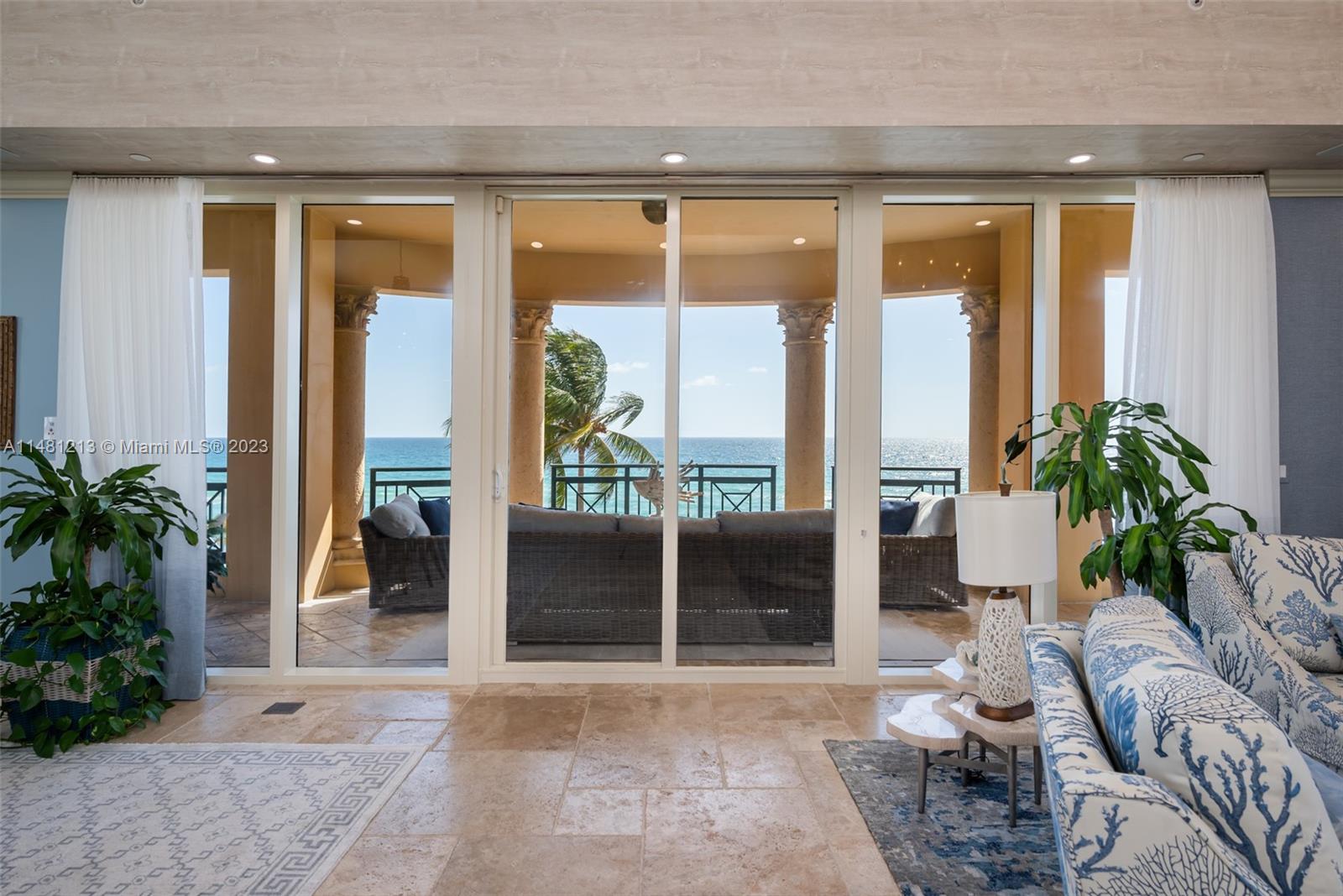 VILLAS OF POSITANO CONDO - Residential