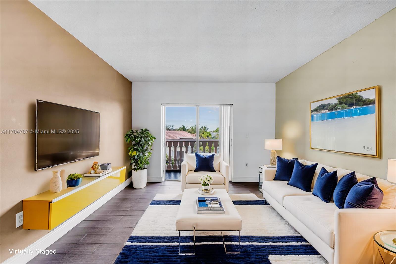 BELLA VENEZIA CONDO - Residential