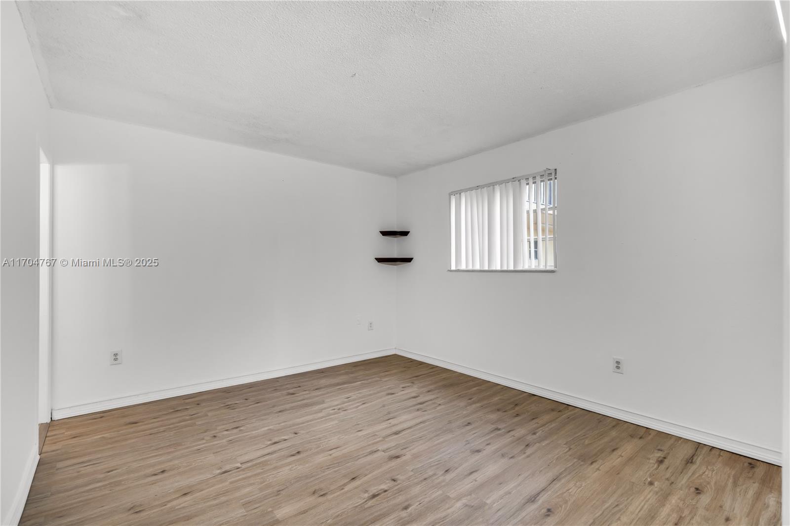 BELLA VENEZIA CONDO - Residential