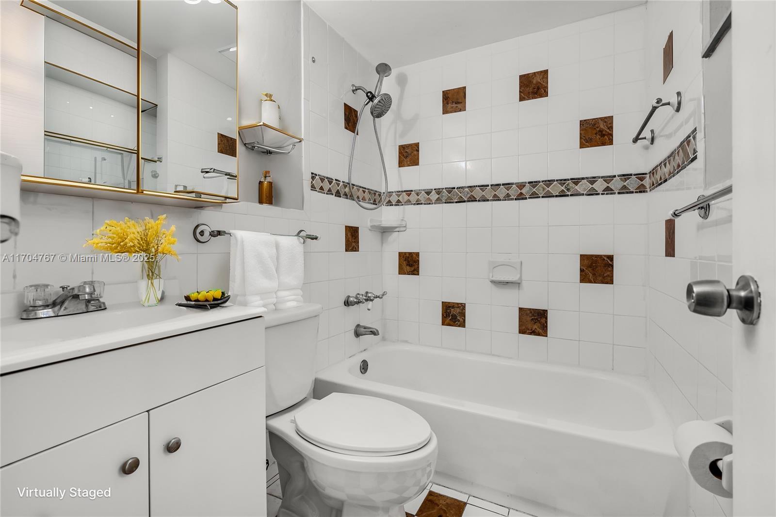 BELLA VENEZIA CONDO - Residential