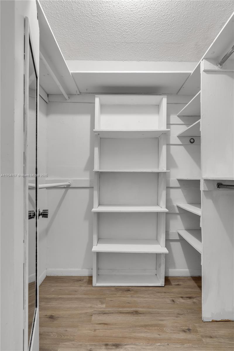 BELLA VENEZIA CONDO - Residential